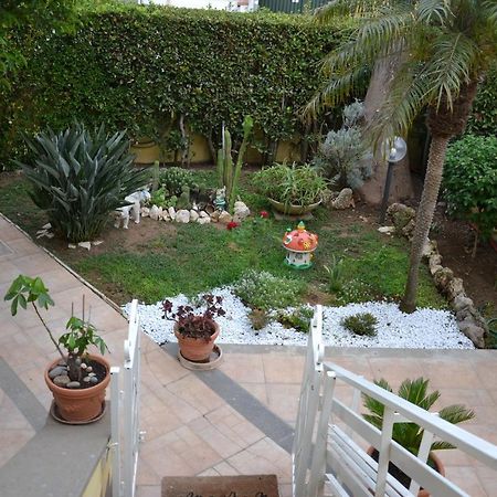 La Casa Del Mare Apartment เน็ตตูโน ภายนอก รูปภาพ