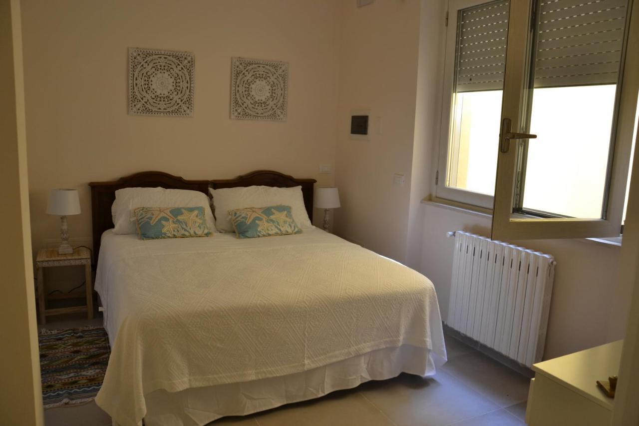 La Casa Del Mare Apartment เน็ตตูโน ภายนอก รูปภาพ